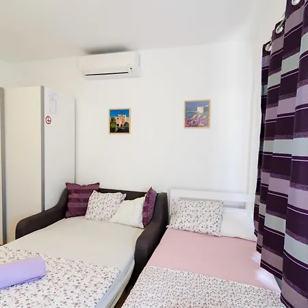 Studio Nika Apartment *